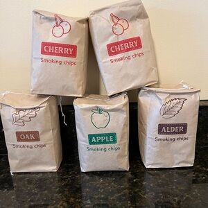 New set of 5 and Assorted Smoking Chips